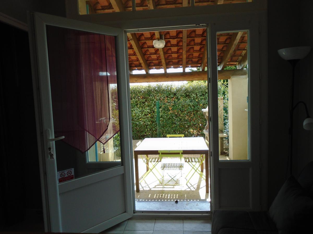 Villa Gite Les Feuilles De Chene Carpentras Exterior foto